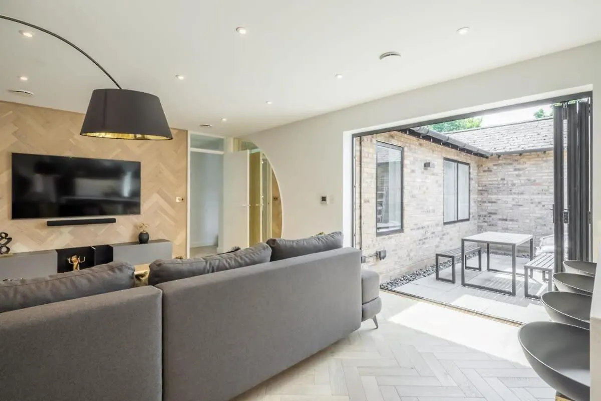 Feriehus Luxury 2 Bedroom Apartment With Ac And Parking Cambridge Storbritannien